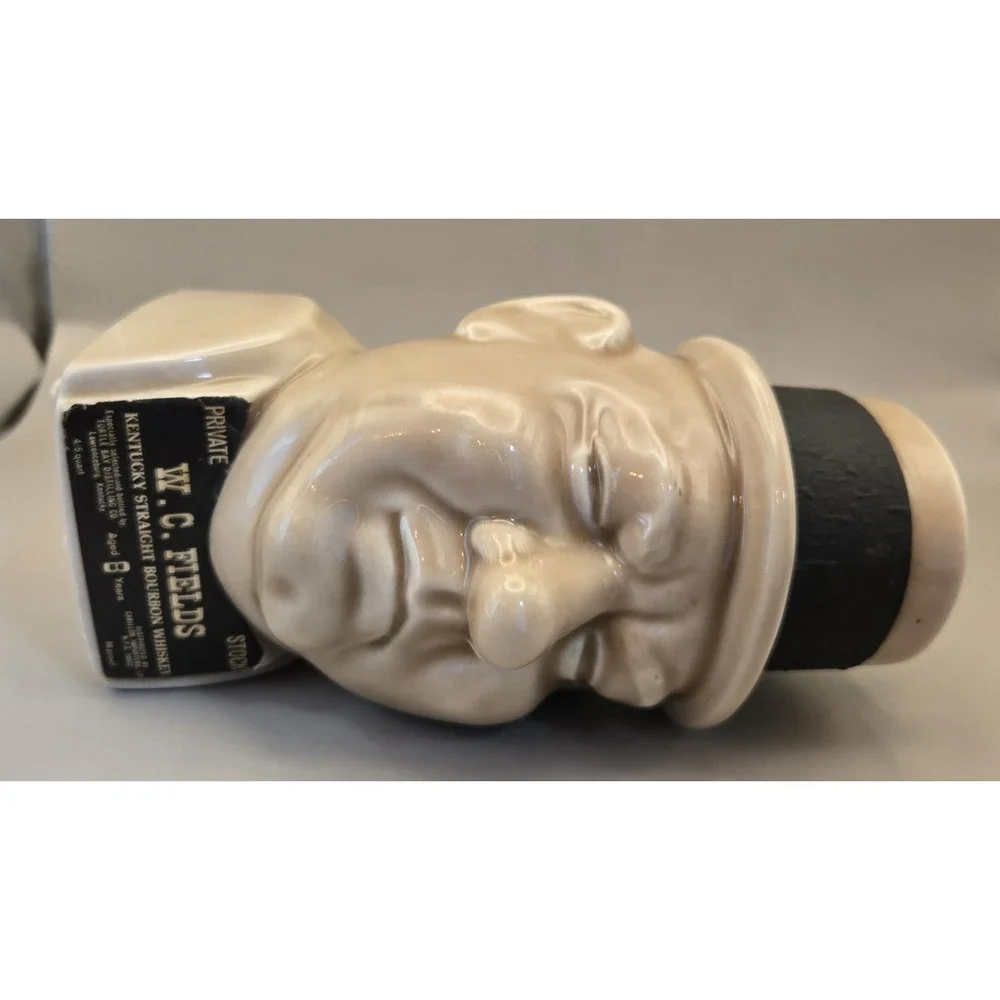un branded decanter face